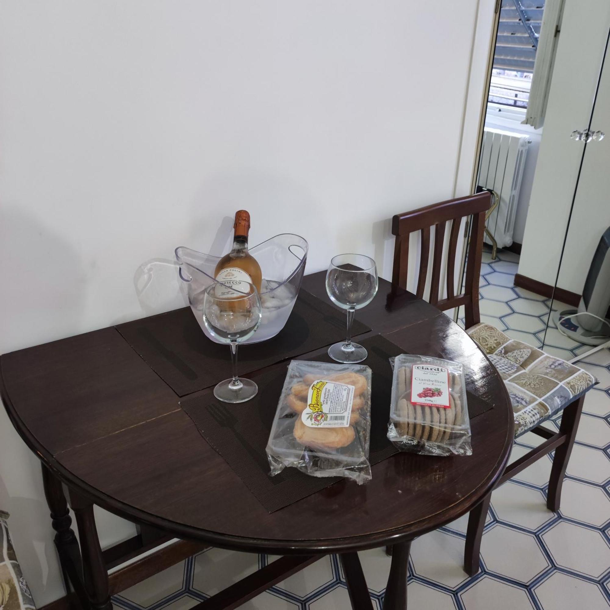 Casa Claudia ~ Rione Monti-colosseo Appartamento Roma